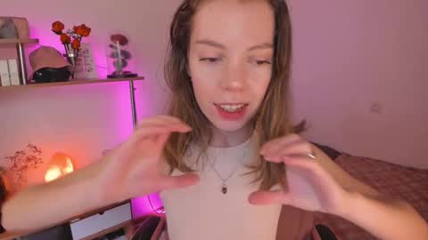 Eliise online show from 10, 3, 2025