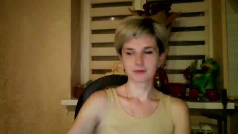 Snapshot of beautyksenia chatting on 22, 4, 2026 BeautyKsenia online show from 22, 4, 2026