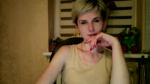 Snapshot of beautyksenia chatting on 24, 4, 2026 BeautyKsenia online show from 24, 4, 2026