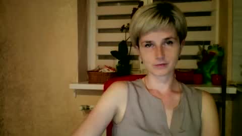 Snapshot of beautyksenia chatting on 11, 5, 2026 BeautyKsenia online show from 11, 5, 2026