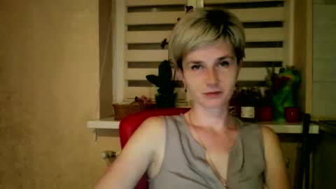 Snapshot of beautyksenia chatting on 12, 5, 2026 BeautyKsenia online show from 12, 5, 2026