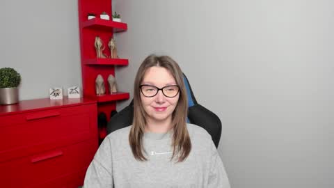 Snapshot of beautyzoexx chatting on 4, 11, 2025 Zoe online show from 4, 11, 2025