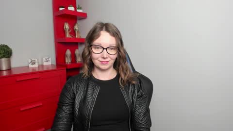 Snapshot of beautyzoexx chatting on 7, 11, 2025 Zoe online show from 7, 11, 2025