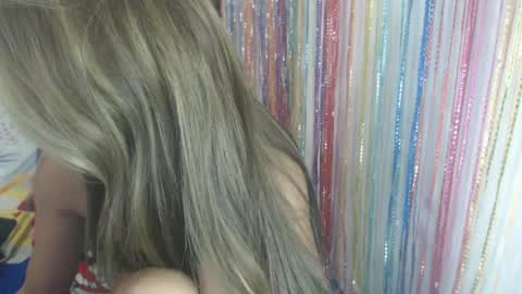 bebelove25 online show from 5, 2, 2025