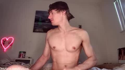 bebe  dust online show from 27, 10, 2025