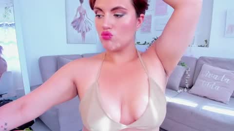 Snapshot of becca_diamond chatting on 31, 12, 2024 Rebecca online show from 31, 12, 2024