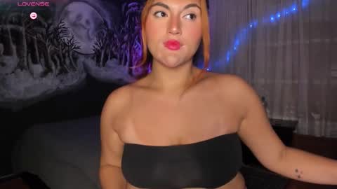 Snapshot of becca_diamond chatting on 13, 10, 2025 Rebecca online show from 13, 10, 2025