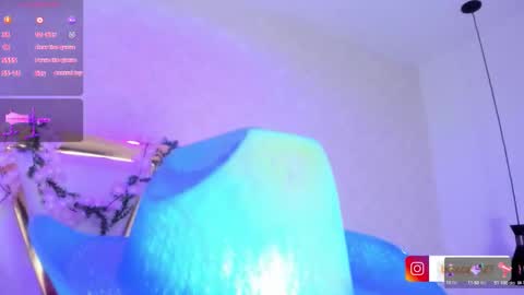 Snapshot of beccamathew chatting on 19, 9, 2025 Becca Mathew online show from 19, 9, 2025