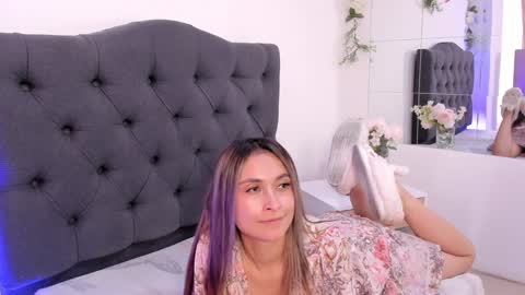 Snapshot of beccamilanni chatting on 13, 12, 2024 beccamilanni online show from 13, 12, 2024