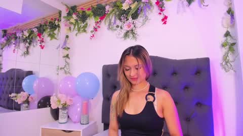 Snapshot of beccamilanni chatting on 15, 1, 2025 beccamilanni online show from 15, 1, 2025
