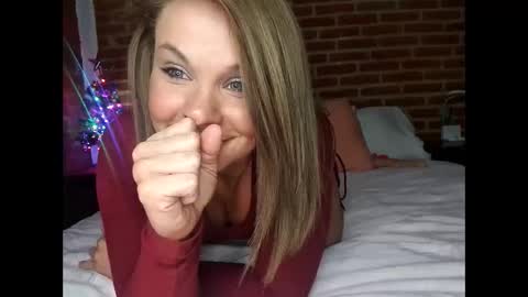 BECKY BOO  online show from 26, 12, 2024