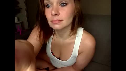 BECKY BOO  online show from 17, 5, 2026