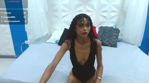 becky_lynch_102 online show from 2, 12, 2025