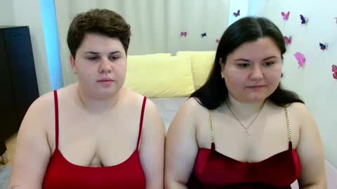 Snapshot of beckyandellen chatting on 16, 9, 2025 BeckyAndEllen online show from 16, 9, 2025