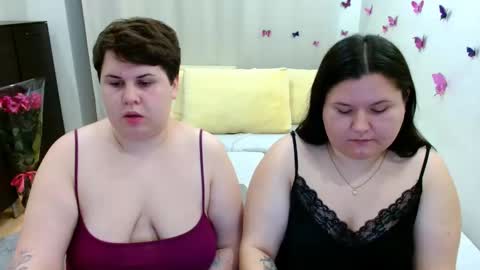 Snapshot of beckyandellen chatting on 8, 10, 2025 BeckyAndEllen online show from 8, 10, 2025