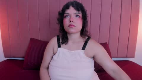 Snapshot of beckybeaumont chatting on 30, 12, 2024 BEKY online show from 30, 12, 2024