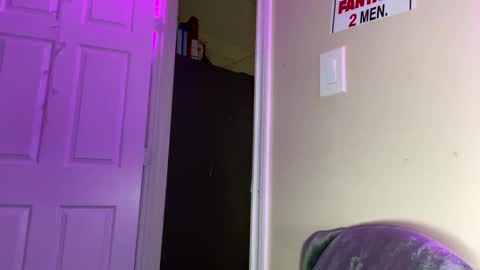 Snapshot of beckytheclown chatting on 21, 2, 2025 Beckytheclown online show from 21, 2, 2025