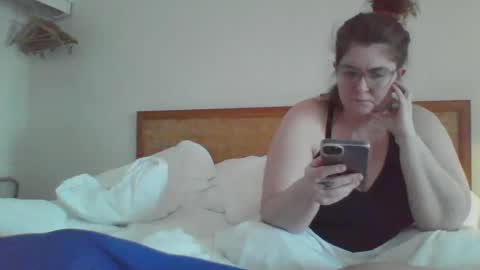 Snapshot of bedbandits chatting on 22, 2, 2025 Bedbandits69 online show from 22, 2, 2025