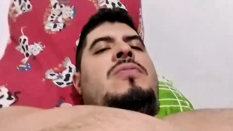 Snapshot of beefypecs_10 chatting on 16, 12, 2025 Criss2fer online show from 16, 12, 2025