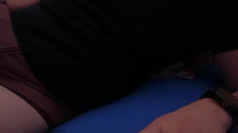 Snapshot of beehive7780 chatting on 15, 12, 2025 beehive7780 online show from 15, 12, 2025