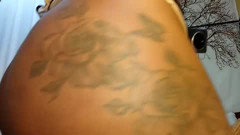 beencee2 online show from 26, 12, 2024