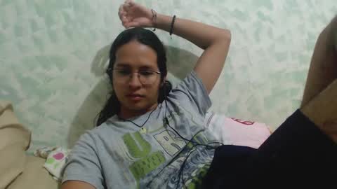 Snapshot of beentage chatting on 23, 12, 2024 Alex online show from 23, 12, 2024