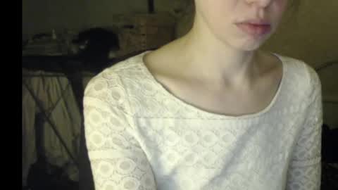 Snapshot of beettydream chatting on 11, 3, 2025 BeettyDream online show from 11, 3, 2025