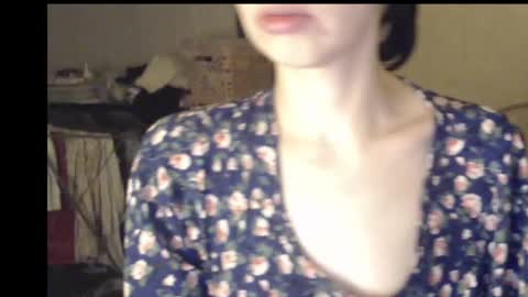 Snapshot of beettydream chatting on 12, 3, 2025 BeettyDream online show from 12, 3, 2025