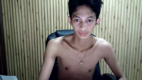 Snapshot of bejjs_08 chatting on 1, 12, 2025 brandonjames online show from 1, 12, 2025