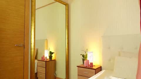 Snapshot of belahabibi chatting on 2, 10, 2025 belahabibi online show from 2, 10, 2025