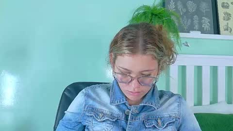 Snapshot of belamiller chatting on 9, 10, 2025 BELA online show from 9, 10, 2025