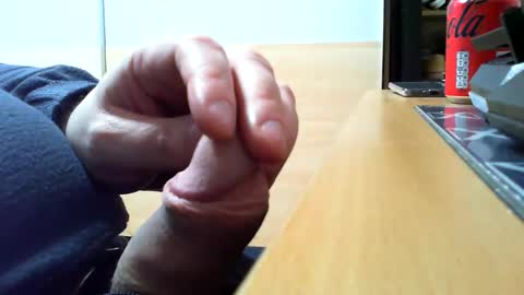 Snapshot of belgianfatcock chatting on 14, 11, 2025 belgianfatcock online show from 14, 11, 2025