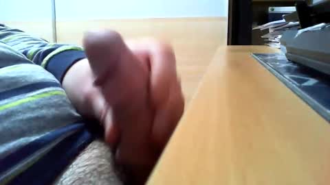 Snapshot of belgianfatcock chatting on 17, 12, 2025 belgianfatcock online show from 17, 12, 2025