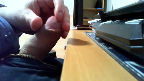 belgianfatcock online show from 17, 5, 2026