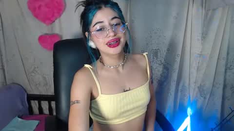 modelo independiente online show from 7, 12, 2024