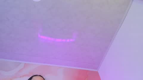 Snapshot of bella__sweets chatting on 19, 12, 2024 Melanie online show from 19, 12, 2024