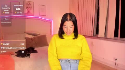 Snapshot of bella_es chatting on 14, 7, 2026 Onlyfans isa bella 23 online show from 14, 7, 2026