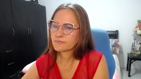 Snapshot of bella_ghisell chatting on 20, 6, 2026 Bella online show from 20, 6, 2026