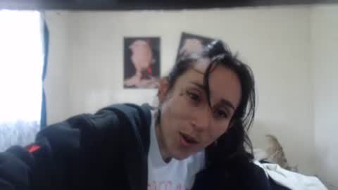 bella_luna34 online show from 23, 4, 2026