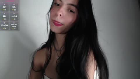 Snapshot of bella_musee chatting on 23, 1, 2025 online show from 23, 1, 2025