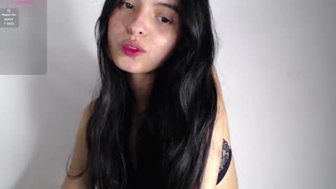 Snapshot of bella_musee chatting on 30, 1, 2025 online show from 30, 1, 2025