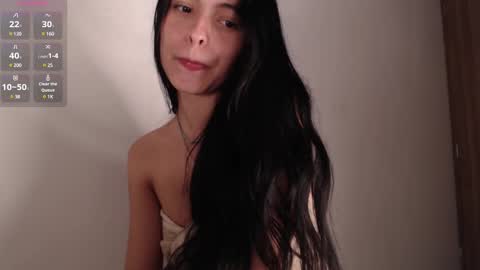 Snapshot of bella_musee chatting on 14, 2, 2025 online show from 14, 2, 2025