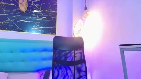     online show from 20, 12, 2025