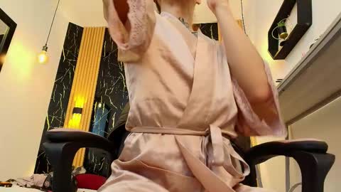     online show from 15, 1, 2026