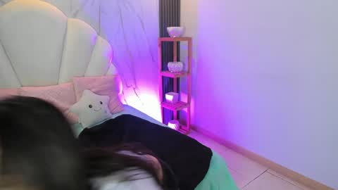 Bella online show from 20, 5, 2026