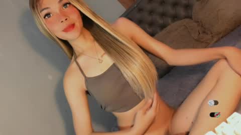 Snapshot of bella_tara chatting on 12, 6, 2026 Bella online show from 12, 6, 2026