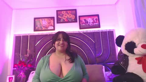 Snapshot of bella_taylor_a chatting on 23, 1, 2025 Bella Taylore online show from 23, 1, 2025
