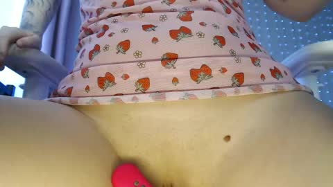 Bella Torress online show from 18, 4, 2026