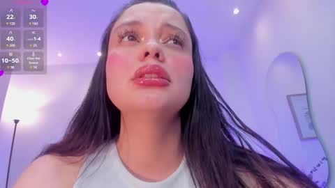  Bella Hadid  online show from 7, 3, 2025