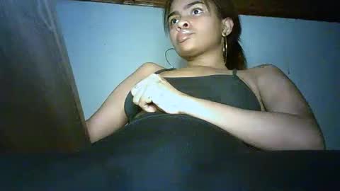 Snapshot of bellabeltra chatting on 24, 2, 2025 Bella online show from 24, 2, 2025